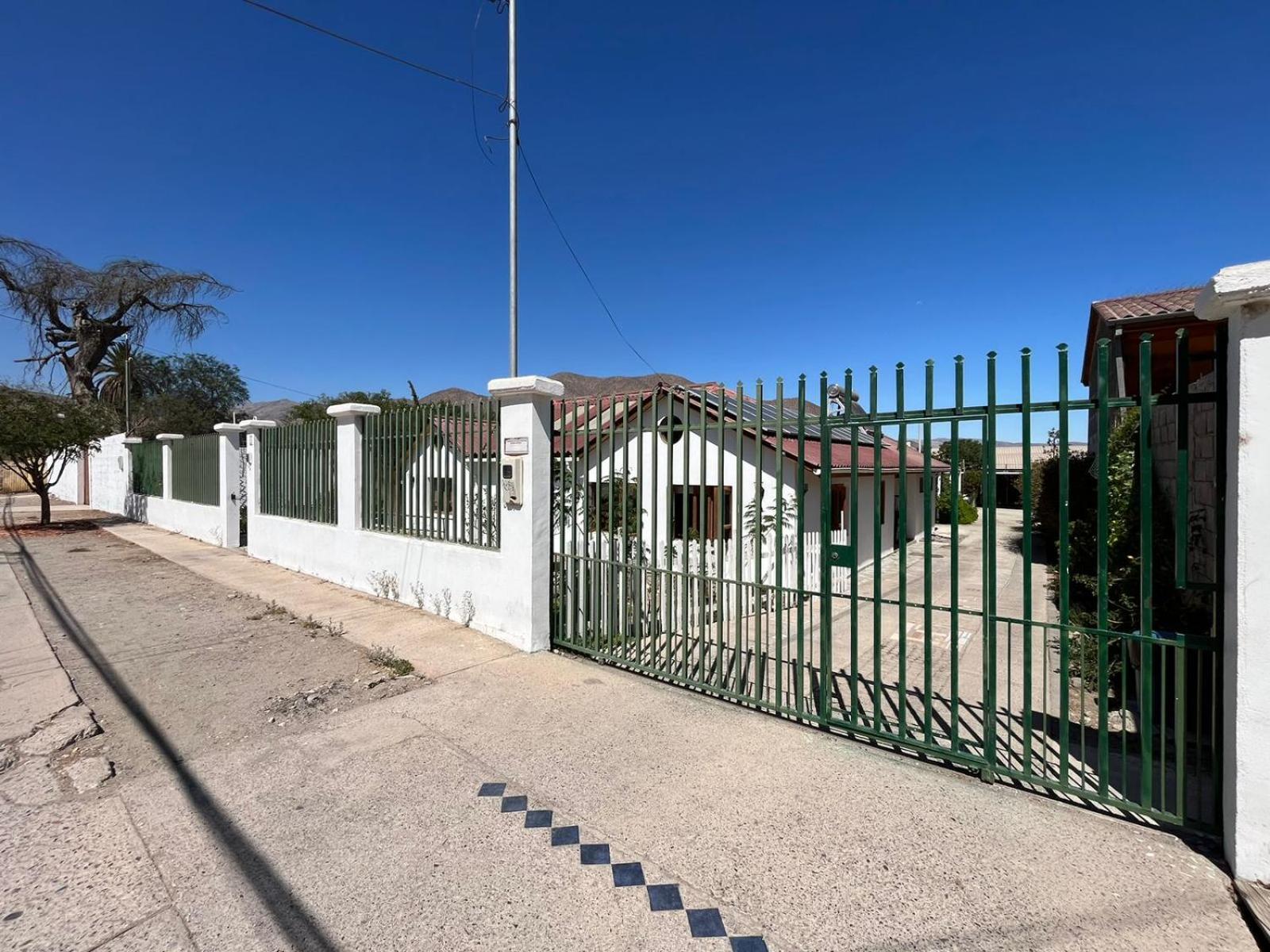 Hostal Casa 95 Vicuña Exterior foto